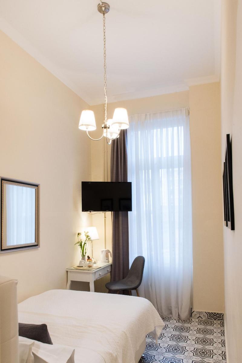 Old Town Inn Kavála Ngoại thất bức ảnh