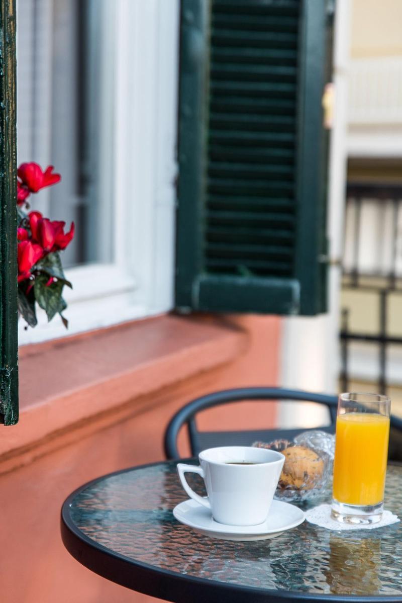Old Town Inn Kavála Ngoại thất bức ảnh