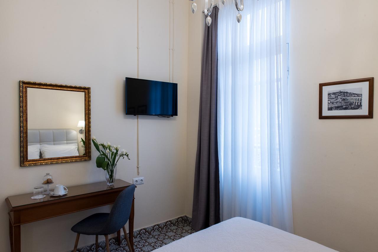 Old Town Inn Kavála Ngoại thất bức ảnh